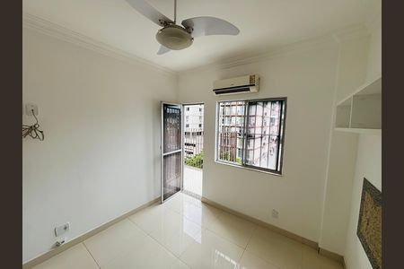 Apartamento à venda com 67m², 2 quartos e 1 vaga
