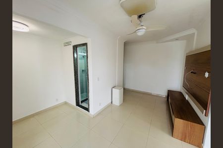 Apartamento à venda com 67m², 2 quartos e 1 vaga