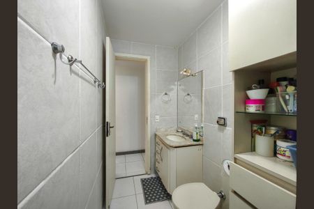Apartamento à venda com 123m², 3 quartos e 2 vagasBanheiro Social