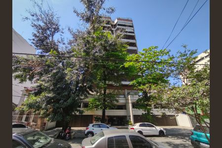 Apartamento à venda com 123m², 3 quartos e 2 vagasFachada 