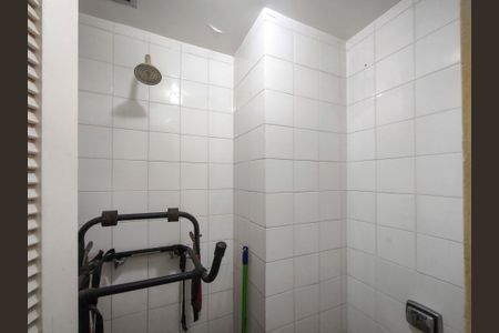Apartamento à venda com 123m², 3 quartos e 2 vagasBanheiro de Serviço