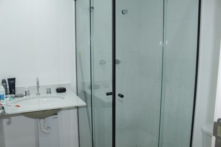 Banheiro Social de kitnet/studio para alugar com 1 quarto, 22m² em Vila Buarque, São Paulo