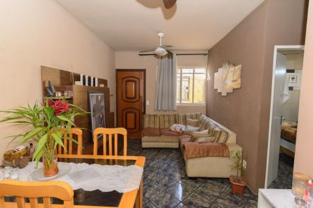 Sala de apartamento para alugar com 2 quartos, 50m² em Califórnia, Belo Horizonte