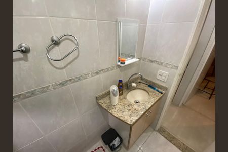 Apartamento para alugar com 60m², 2 quartos e 1 vagaBanheiro