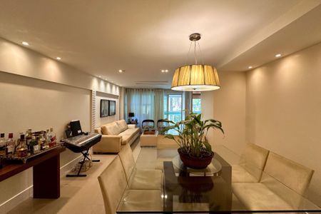 Sala de apartamento à venda com 3 quartos, 156m² em Laranjeiras, Rio de Janeiro