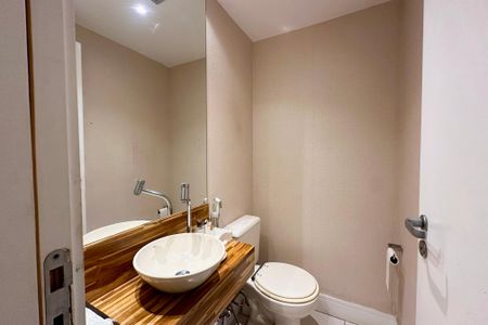 Apartamento à venda com 156m², 3 quartos e 2 vagas Apartamento à venda com 156m², 3 quartos e 2 vagasLavabo