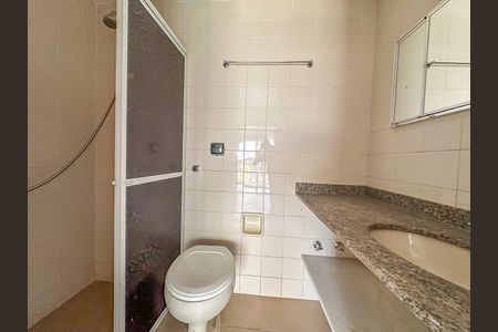 Apartamento à venda com 169m², 3 quartos e 1 vaga Apartamento à venda com 169m², 3 quartos e 1 vagaBanheiro da Suíte 2