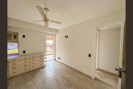 Apartamento à venda com 169m², 3 quartos e 1 vaga Apartamento à venda com 169m², 3 quartos e 1 vagaQuarto