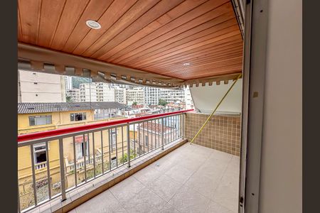 Apartamento à venda com 169m², 3 quartos e 1 vaga Apartamento à venda com 169m², 3 quartos e 1 vagaVaranda da Sala