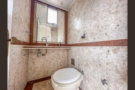 Apartamento à venda com 169m², 3 quartos e 1 vaga Apartamento à venda com 169m², 3 quartos e 1 vagaLavabo