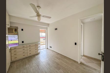 Apartamento à venda com 169m², 3 quartos e 1 vaga Apartamento à venda com 169m², 3 quartos e 1 vagaSuíte 1