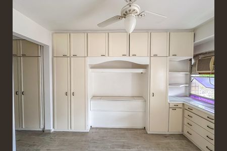 Apartamento à venda com 169m², 3 quartos e 1 vaga Apartamento à venda com 169m², 3 quartos e 1 vagaSuíte 1