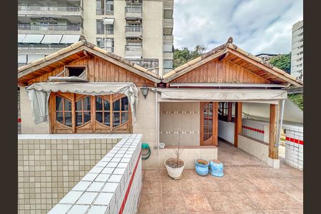 Apartamento à venda com 169m², 3 quartos e 1 vaga Apartamento à venda com 169m², 3 quartos e 1 vagaCobertura