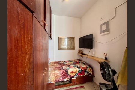 Apartamento à venda com 161m², 4 quartos e 2 vagasÁrea de serviço - suíte