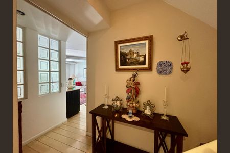 Apartamento à venda com 161m², 4 quartos e 2 vagasHall de entrada