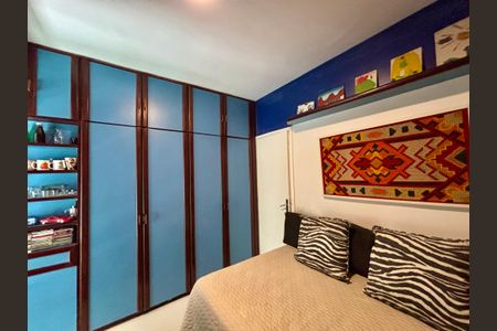 Apartamento à venda com 161m², 4 quartos e 2 vagasQuarto 2