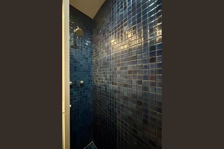 Apartamento à venda com 161m², 4 quartos e 2 vagasBanheiro social