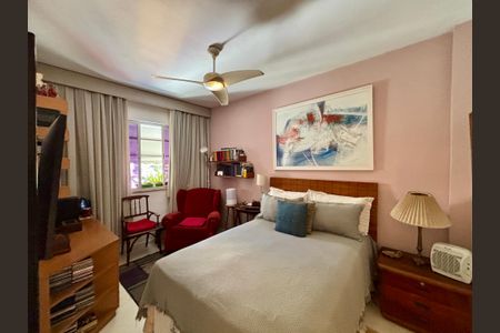 Apartamento à venda com 161m², 4 quartos e 2 vagasSuíte 2