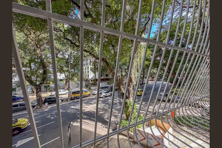 Apartamento à venda com 245m², 4 quartos e 1 vaga Apartamento à venda com 245m², 4 quartos e 1 vagaVista Varanda