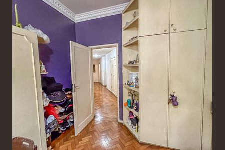 Apartamento à venda com 245m², 4 quartos e 1 vaga Apartamento à venda com 245m², 4 quartos e 1 vagaQuarto 3