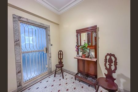 Apartamento à venda com 245m², 4 quartos e 1 vaga Apartamento à venda com 245m², 4 quartos e 1 vagaÁrea comum