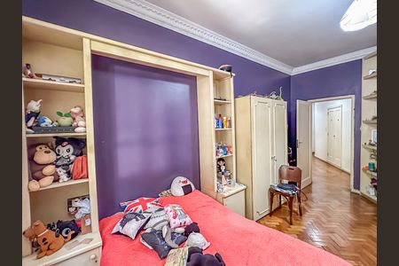 Apartamento à venda com 245m², 4 quartos e 1 vaga Apartamento à venda com 245m², 4 quartos e 1 vagaQuarto 3