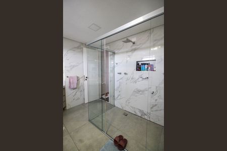 Apartamento à venda com 200m², 3 quartos e 3 vagasBanheiro da Suíte 3