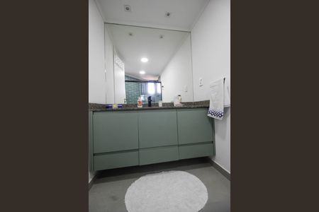 Apartamento à venda com 200m², 3 quartos e 3 vagasBanheiro da Suíte 2