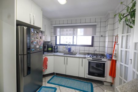 Apartamento à venda com 200m², 3 quartos e 3 vagasCozinha