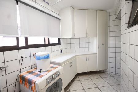 Apartamento à venda com 200m², 3 quartos e 3 vagasÁrea de Serviço
