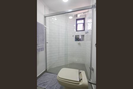 Apartamento à venda com 200m², 3 quartos e 3 vagasBanheiro da Suíte 1