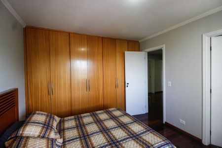 Apartamento à venda com 200m², 3 quartos e 3 vagasSuíte 2