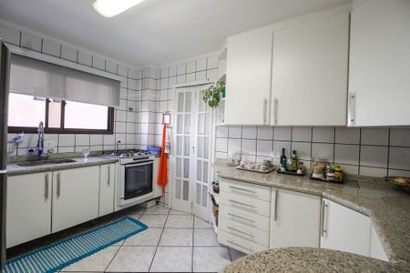 Apartamento à venda com 200m², 3 quartos e 3 vagasCozinha