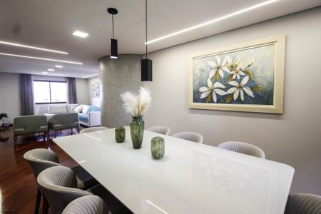 Apartamento à venda com 200m², 3 quartos e 3 vagasSala de Jantar