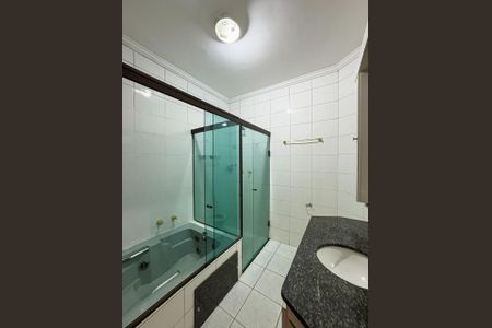 Casa à venda com 250m², 3 quartos e 5 vagasFoto 01