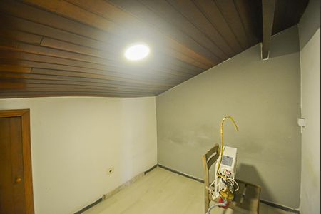 Casa à venda com 250m², 3 quartos e 5 vagas Casa à venda com 250m², 3 quartos e 5 vagasSoton