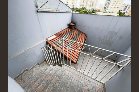 Casa à venda com 250m², 3 quartos e 5 vagasFoto 01