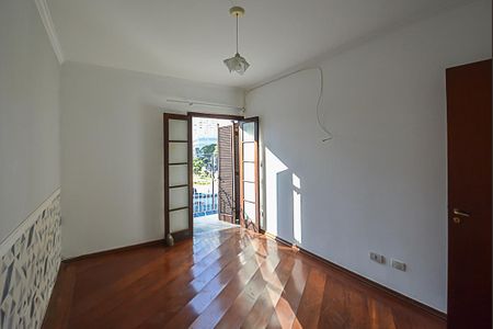 Casa à venda com 250m², 3 quartos e 5 vagas Casa à venda com 250m², 3 quartos e 5 vagasQuarto 2