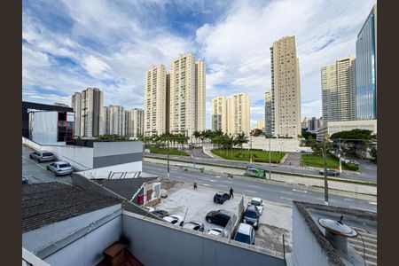 Casa à venda com 250m², 3 quartos e 5 vagasFoto 01