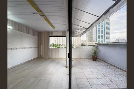 Casa à venda com 250m², 3 quartos e 5 vagasFoto 01