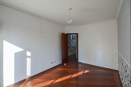 Casa à venda com 250m², 3 quartos e 5 vagas Casa à venda com 250m², 3 quartos e 5 vagasQuarto 2