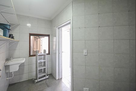 Casa à venda com 250m², 3 quartos e 5 vagas Casa à venda com 250m², 3 quartos e 5 vagasÁrea de Serviço