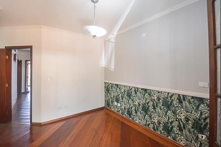 Casa à venda com 250m², 3 quartos e 5 vagas Casa à venda com 250m², 3 quartos e 5 vagasQuarto Suíte