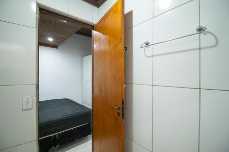 Casa para alugar com 60m², 1 quarto e sem vaga Casa para alugar com 60m², 1 quarto e sem vagaBanheiro da Suíte
