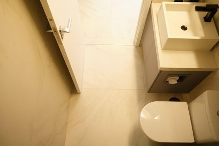 Apartamento à venda com 60m², 1 quarto e 2 vagasBanheiro