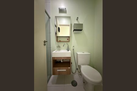 Apartamento para alugar com 73m², 4 quartos e sem vaga