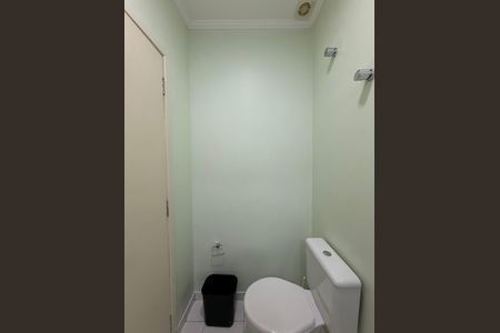 Apartamento para alugar com 73m², 4 quartos e sem vaga