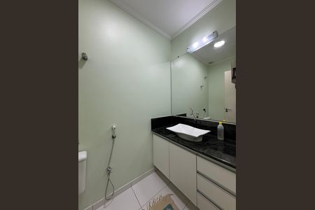 Apartamento para alugar com 73m², 4 quartos e sem vaga
