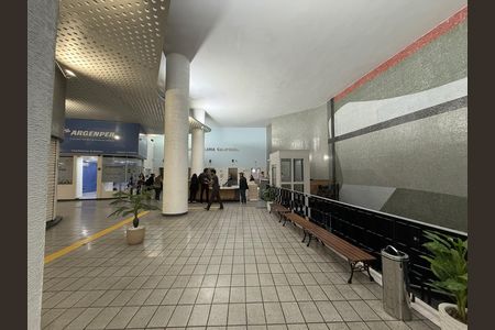 Apartamento para alugar com 73m², 4 quartos e sem vaga