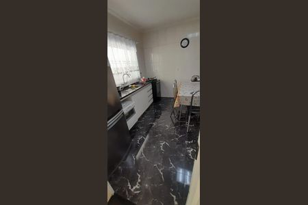 Casa para alugar com 146m², 3 quartos e 2 vagas Casa para alugar com 146m², 3 quartos e 2 vagasCozinha